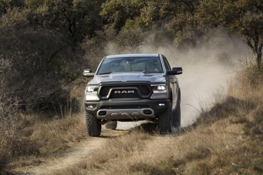  Dodge Ram 1500 Rebel Crew Cab (DT) 2018 года  (фото 27 из 48)